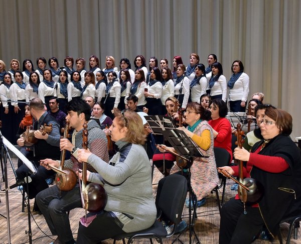 Sumqayıtda yeni musiqi kollektivi yaradıldı: Alim Qasımov və qızı məşq prosesini izlədi - FOTOLAR