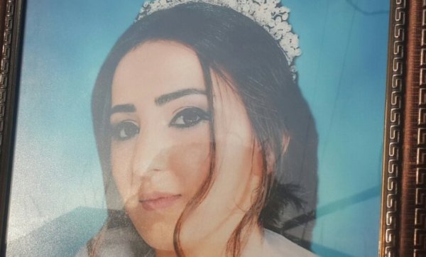 Sumqayıtda 18 yaşlı qadın evində ölü tapılıb - FOTO Sumqayıtda 18 yaşlı qadın evində ölü tapılıb - FOTO