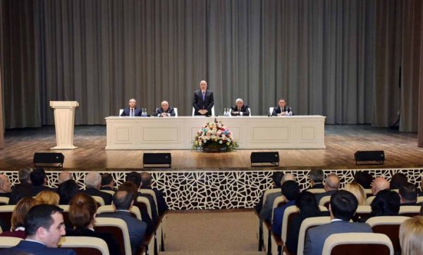 Zakir Fərəcov hesabat verdi - 2017-ci ildə Sumqayıtda hansı işlər görülüb? - FOTOLAR Zakir Fərəcov hesabat verdi - 2017-ci ildə Sumqayıtda hansı işlər görülüb? - FOTOLAR