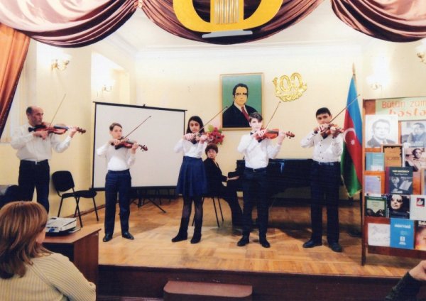 Sumqayıtda Qara Qarayevin 100 illik yubileyinə həsr olunmuş tədbir keçirilib - FOTO