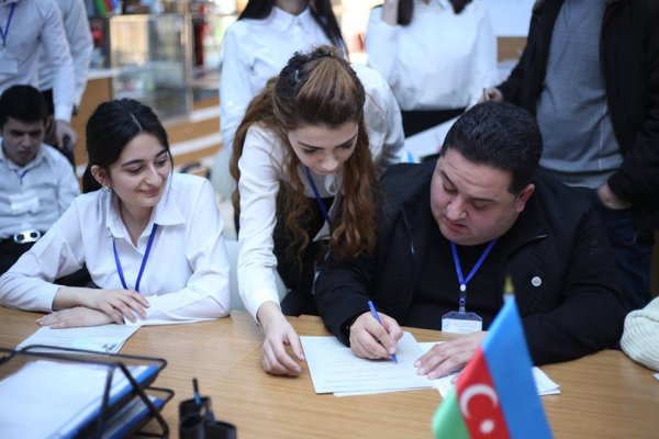 Murad Dadaşov Sumqayıtda könüllü işlədi – FOTOLAR