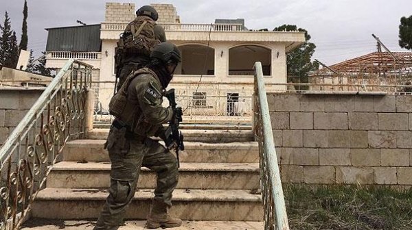 Türkiyənin Afrinə göndərdiyi ən elit dəstələri - FOTO Türkiyənin Afrinə göndərdiyi ən elit dəstələri - FOTO