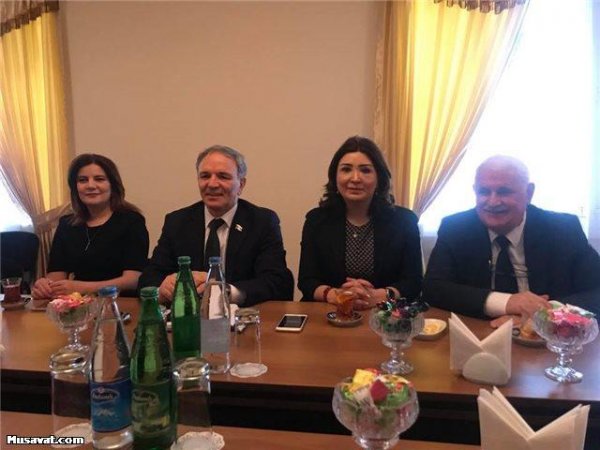 Generallar media rəhbərləri ilə görüşdə - FOTO