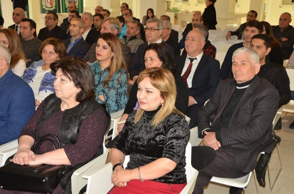 Sumqayıtın “Statusman”ı: DÜNYADA BİR İLK  - FOTO
