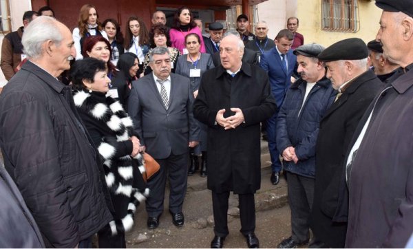 Sumqayıtın icra başçısı 9-cu mikrorayona niyə getmişdi? - FOTOLAR