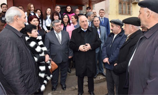 Sumqayıtın icra başçısı 9-cu mikrorayona niyə getmişdi? - FOTOLAR