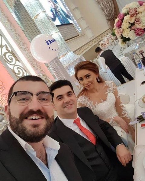 Məşhurlar “Fəlakət”lə xanımı İlahənin toyuna axışdı – Sumqayıtda möhtəşəm toy - VİDEO + FOTOLAR