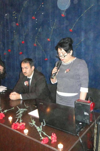 Sumqayıt şəhər 2 saylı tam orta məktəbdə Xocalı soyqırımı anılıb - FOTOLAR