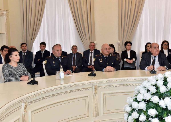 Sumqayıt hadisələrinə həsr olunmuş dəyirmi masa keçirilib Sumqayıt hadisələrinə həsr olunmuş dəyirmi masa keçirilib