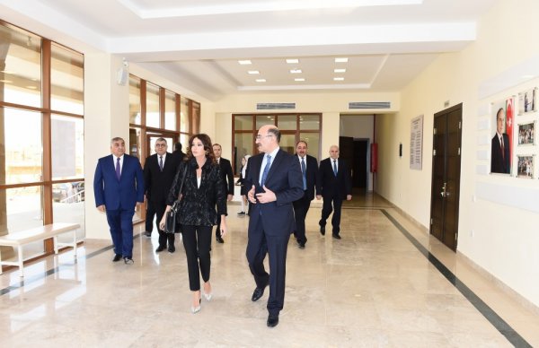 Mehriban Əliyeva Şağan Mədəniyyət Mərkəzinin yeni binasının açılış mərasimində iştirak edib Mehriban Əliyeva Şağan Mədəniyyət Mərkəzinin yeni binasının açılış mərasimində iştirak edib