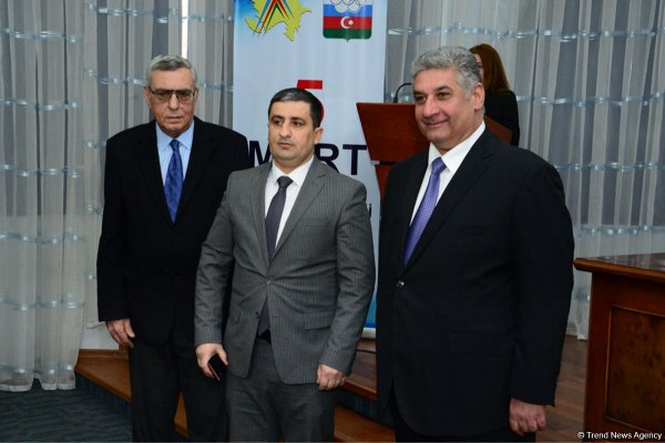 Bədən tərbiyəsi və idman günü ilə bağlı təltifetmə mərasimi keçirilib - FOTO Bədən tərbiyəsi və idman günü ilə bağlı təltifetmə mərasimi keçirilib - FOTO