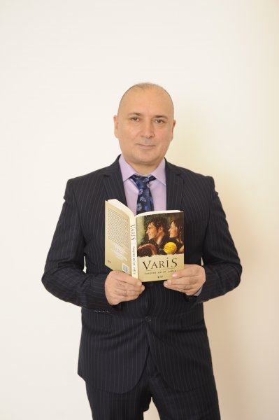 Varisin yeni kitabının imza günü olacaq - ANONS Varisin yeni kitabının imza günü olacaq - ANONS