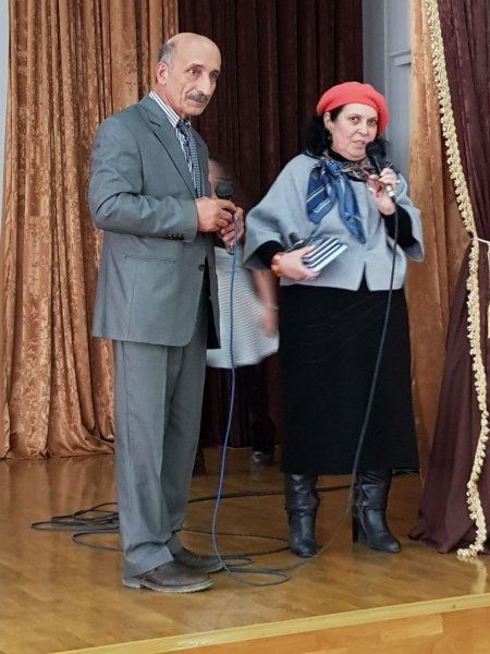 Sumqayıtlı yazıçının "AND"ı "slavyanlar"ın diqqət mərkəzində - FOTOLAR Sumqayıtlı yazıçının "AND"ı "slavyanlar"ın diqqət mərkəzində - FOTOLAR