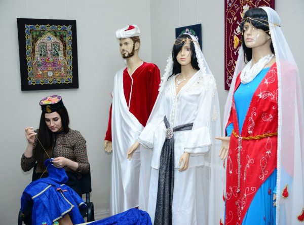 Muzey Mərkəzində “Qədim Azərbaycan müasir gənclərin gözü ilə” adlı art festival keçirilir Muzey Mərkəzində “Qədim Azərbaycan müasir gənclərin gözü ilə” adlı art festival keçirilir