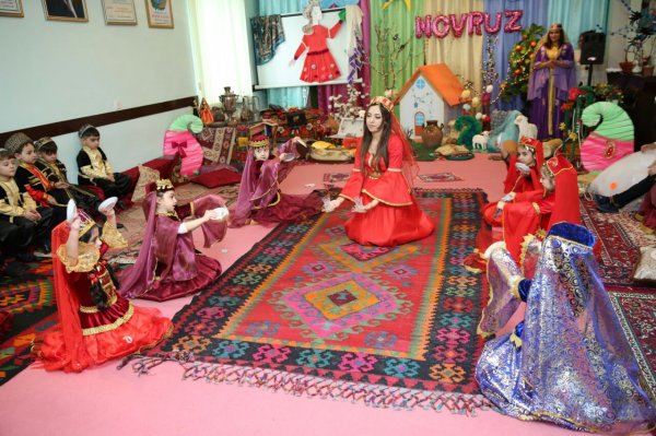 Sumqayıtda uşaqlar Novruz şənliyini belə qeyd etdi – FOTOLAR