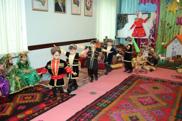 Sumqayıtda uşaqlar Novruz şənliyini belə qeyd etdi – FOTOLAR
