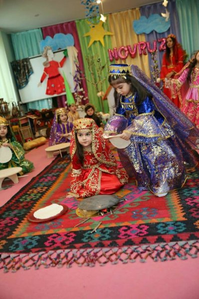 Sumqayıtda uşaqlar Novruz şənliyini belə qeyd etdi – FOTOLAR