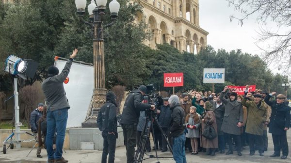 Xalq Cümhuriyyətinin 100 illiyinə həsr edilmiş yeni film çəkilir Xalq Cümhuriyyətinin 100 illiyinə həsr edilmiş yeni film çəkilir