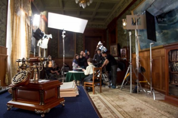 Xalq Cümhuriyyətinin 100 illiyinə həsr edilmiş yeni film çəkilir Xalq Cümhuriyyətinin 100 illiyinə həsr edilmiş yeni film çəkilir