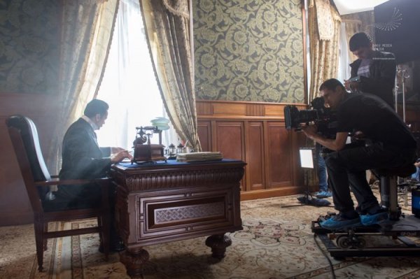 Xalq Cümhuriyyətinin 100 illiyinə həsr edilmiş yeni film çəkilir Xalq Cümhuriyyətinin 100 illiyinə həsr edilmiş yeni film çəkilir