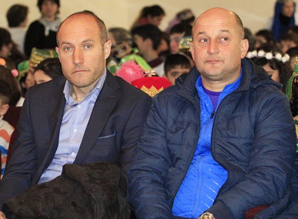 “Sumqayıt”ın nümayəndələri xüsusi tipli internat məktəbini ziyarət ediblər