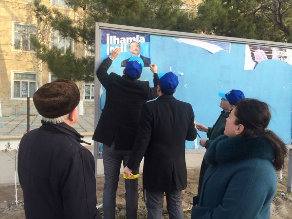 YAP Sumqayıt şəhər təşkilatı təbliğat kampaniyasına start verdi - FOTOLAR