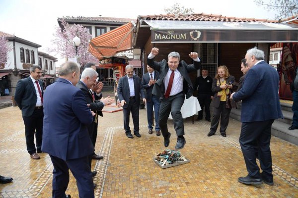 “Novruz Türk dünyasının bayramıdır” - Türk Dünyası Parlamentlər Birliyinin sədri Nail Çələbi “Novruz Türk dünyasının bayramıdır” - Türk Dünyası Parlamentlər Birliyinin sədri Nail Çələbi