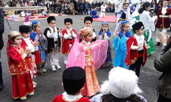 Sumqayıtın 1-ci məhəlləsi şəhərin "1-ci"sinə, nümunəvi məhəlləyə çevrilir - FOTOLAR Sumqayıtın 1-ci məhəlləsi şəhərin "1-ci"sinə, nümunəvi məhəlləyə çevrilir - FOTOLAR