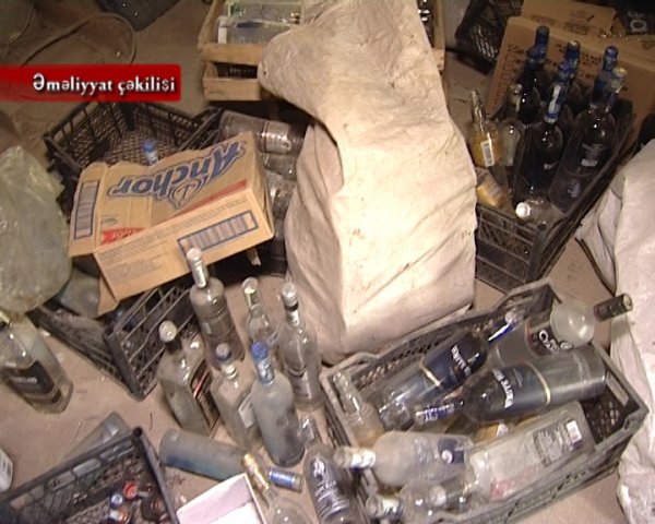 Abşeronda saxta spirtli içkilər hazırlayan sex aşkarlanıb Abşeronda saxta spirtli içkilər hazırlayan sex aşkarlanıb