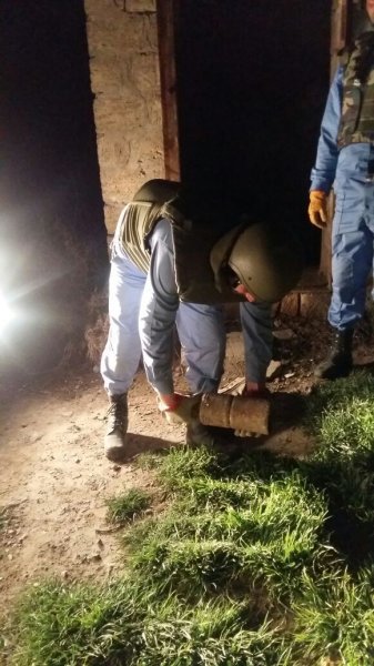 Sumqayıtda partlamış top mərmiləri aşkarlanıb - FOTO Sumqayıtda partlamış top mərmiləri aşkarlanıb - FOTO