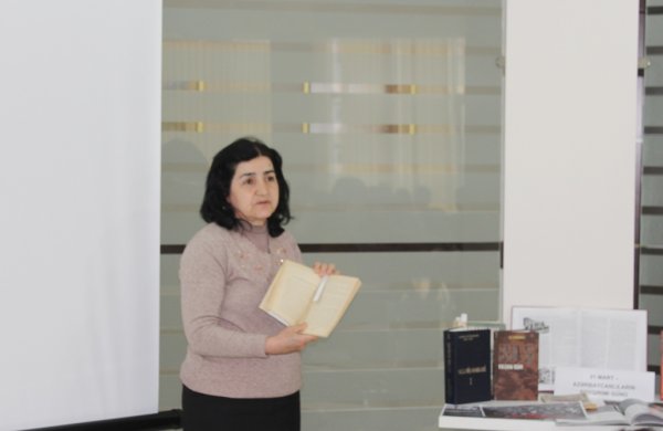Sumqayıtda “Tarixi mart həqiqətləri” adlı dəyirmi masa keçirilib - FOTO