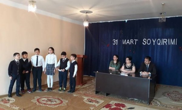 Sumqayıtda orta məktəbdə 31 mart soyqırımına aid tədbir keçirilib - FOTOLAR