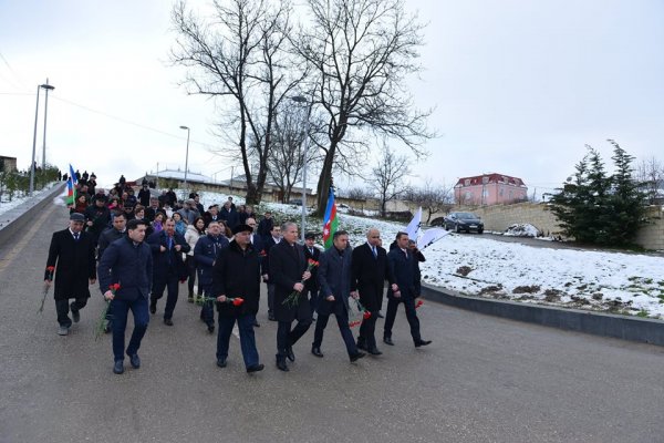 Sumqayıt ictimaiyyəti Qubada Soyqırım Memorial Kompleksinə təşkil olunmuş yürüşdə iştirak edib – FOTOLAR Sumqayıt ictimaiyyəti Qubada Soyqırım Memorial Kompleksinə təşkil olunmuş yürüşdə iştirak edib – FOTOLAR