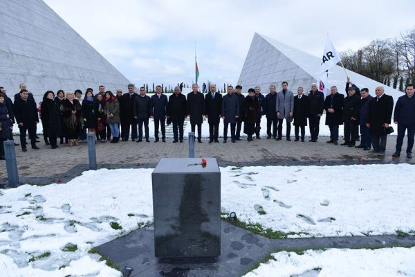Sumqayıt ictimaiyyəti Qubada Soyqırım Memorial Kompleksinə təşkil olunmuş yürüşdə iştirak edib – FOTOLAR Sumqayıt ictimaiyyəti Qubada Soyqırım Memorial Kompleksinə təşkil olunmuş yürüşdə iştirak edib – FOTOLAR