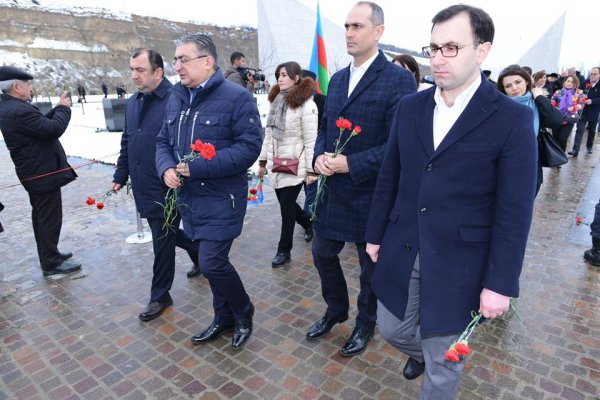 Sumqayıt ictimaiyyəti Qubada Soyqırım Memorial Kompleksinə təşkil olunmuş yürüşdə iştirak edib – FOTOLAR Sumqayıt ictimaiyyəti Qubada Soyqırım Memorial Kompleksinə təşkil olunmuş yürüşdə iştirak edib – FOTOLAR