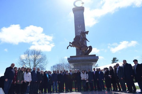 Sumqayıt ictimaiyyəti Qubada Soyqırım Memorial Kompleksinə təşkil olunmuş yürüşdə iştirak edib – FOTOLAR Sumqayıt ictimaiyyəti Qubada Soyqırım Memorial Kompleksinə təşkil olunmuş yürüşdə iştirak edib – FOTOLAR