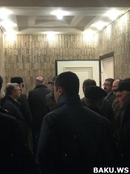 Səbinə Mirzəyevanın cənazəsi evinə gətirildi - Tanınmışlar axın etdi -  FOTOLAR
