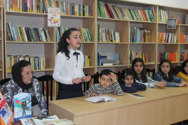 Sumqayıtda aprel şəhidləri anıldı - FOTOLAR