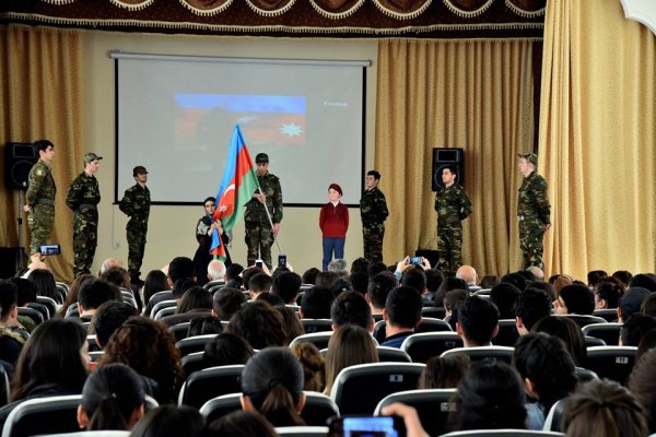 SDU-da “Əsgər əmanəti” adlı tədbir keçirilib - FOTOLAR SDU-da “Əsgər əmanəti” adlı tədbir keçirilib - FOTOLAR