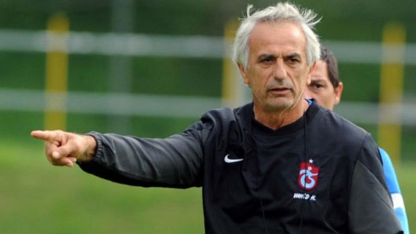 Dünya Çempionatına sayılı günlər qalmış millinin baş məşqçisini QOVDULAR Dünya Çempionatına sayılı günlər qalmış millinin baş məşqçisini QOVDULAR