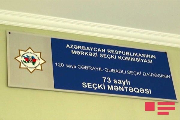 Azərbaycanın məşhur kəndində 24 illik fasilədən sonra seçki keçirilir - FOTO Azərbaycanın məşhur kəndində 24 illik fasilədən sonra seçki keçirilir - FOTO