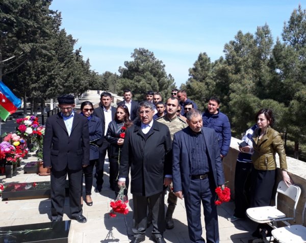 Yaşasaydı 29 yaşı olacaqdı: Sumqayıtlı şəhidin doğum günü - FOTOLAR Yaşasaydı 29 yaşı olacaqdı: Sumqayıtlı şəhidin doğum günü - FOTOLAR