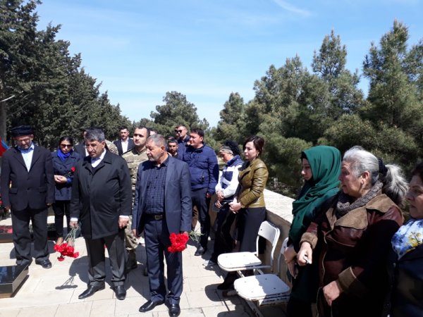 Yaşasaydı 29 yaşı olacaqdı: Sumqayıtlı şəhidin doğum günü - FOTOLAR Yaşasaydı 29 yaşı olacaqdı: Sumqayıtlı şəhidin doğum günü - FOTOLAR