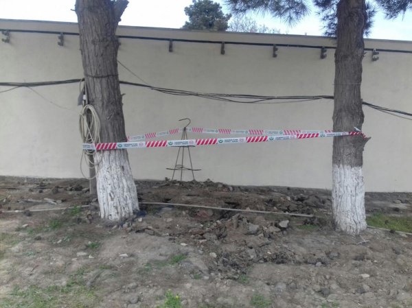 Bakı metrosunda əl qumbarası tapılıb - FOTO Bakı metrosunda əl qumbarası tapılıb - FOTO