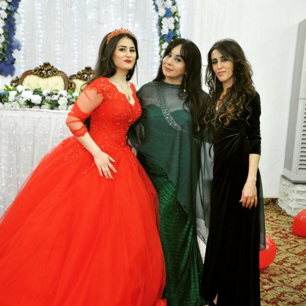 Azərbaycanlı aktrisanın qızının nişanından - FOTO - VİDEO