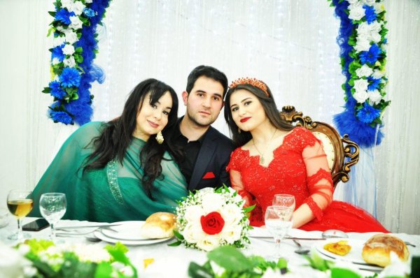 Azərbaycanlı aktrisanın qızının nişanından - FOTO - VİDEO