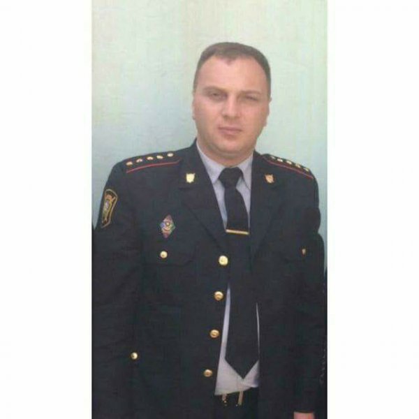 36 yaşlı polis kapitanının ölüm səbəbi məlum oldu: yas mərasimi Sumqayıtda olacaq - FOTOLAR (YENİLƏNİB) 36 yaşlı polis kapitanının ölüm səbəbi məlum oldu: yas mərasimi Sumqayıtda olacaq - FOTOLAR (YENİLƏNİB)