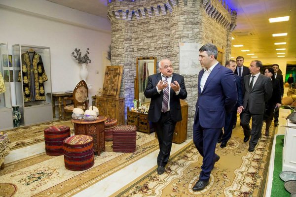 Yeni nazir müəssisələri özü yoxlayır — FOTO