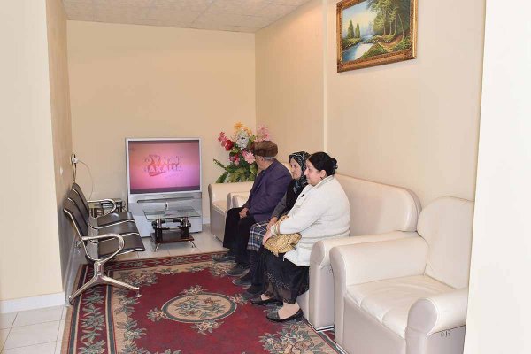 Zakir  Fərəcov xəstəxanaya getdi: çatışmazlıqları aradan QALDIRIN! - FOTOLAR