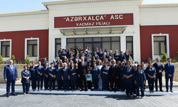 Dövlət başçısı Xaçmaz şəhərində bir neçə layihənin açılışında iştirak edib